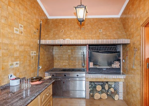 Galicia, La Coruña, Santiago, chalet, barbeque 