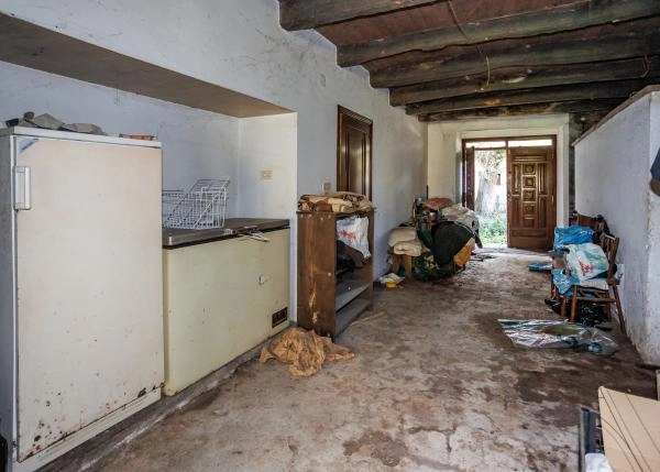  Galicia, Lugo, Castro de Rei, casa de campo, pasillo 1