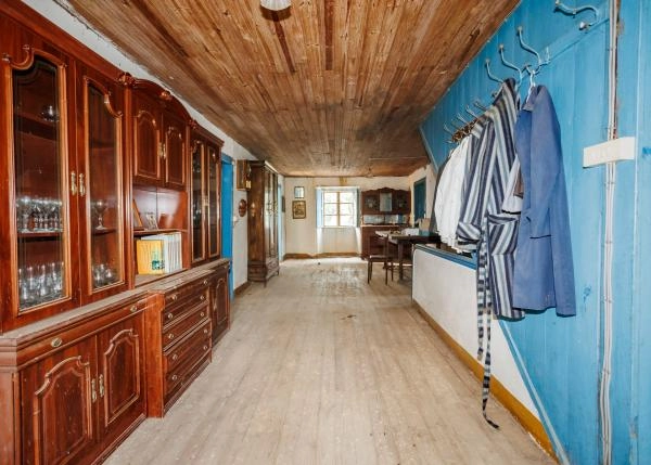  Galicia, Lugo, Castro de Rei, casa de campo, pasillo 2