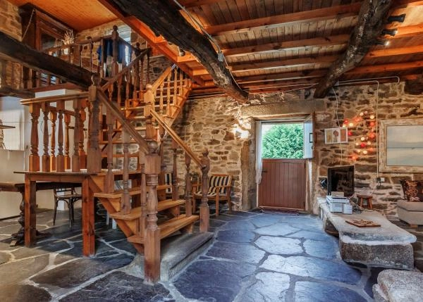  Galicia, Lugo, Guitiriz, casa de campo, salon 1