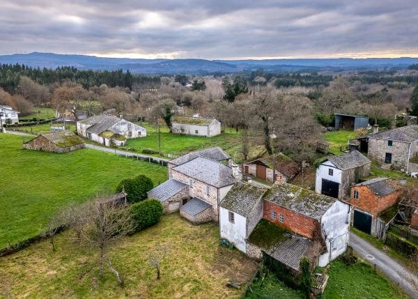 Galicia, Lugo, Guitiriz, casa de campo, vista area 5