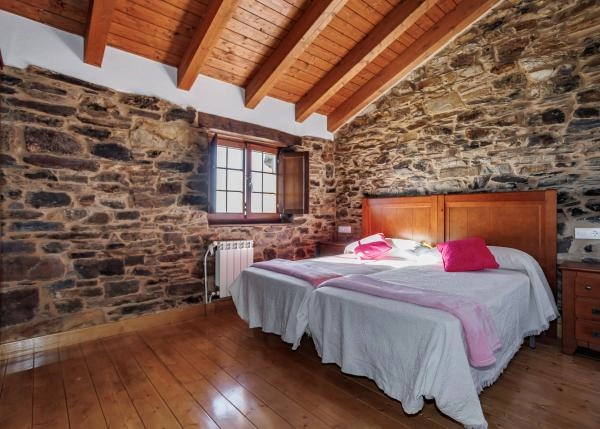 Galicia, Lugo, Pobra de Brollon, casas de campo habitacion 4