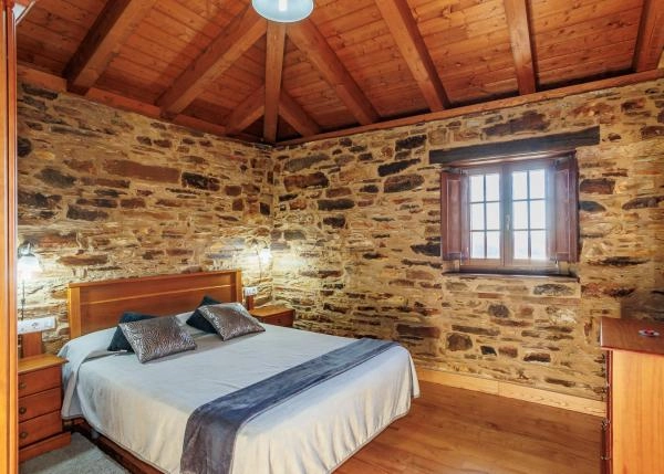 Galicia, Lugo, Pobra de Brollon, Pueblo, habitacion 8