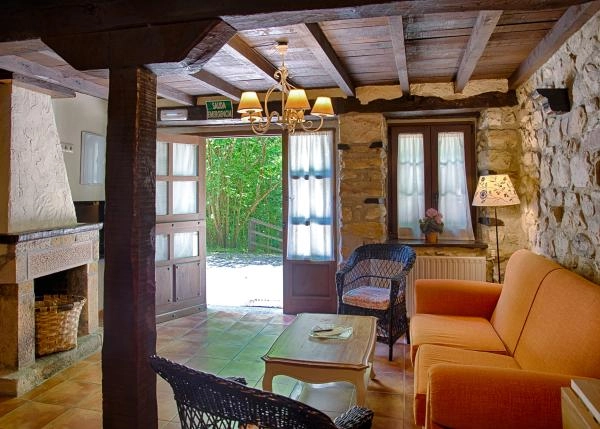 La-Tahona-de-Besnes-08-65f052c793256