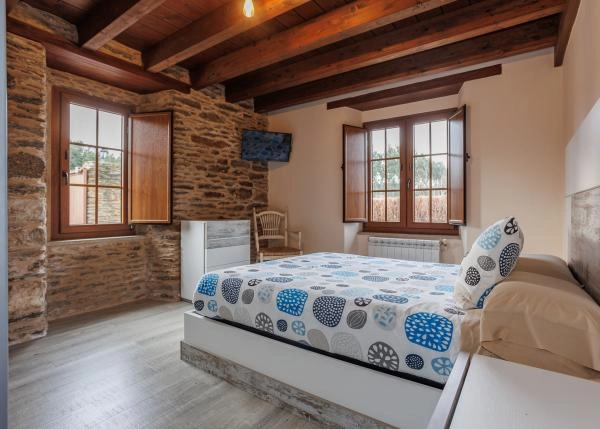 Galicia. Coruña, Mañon, casa de campo, habitacion 1