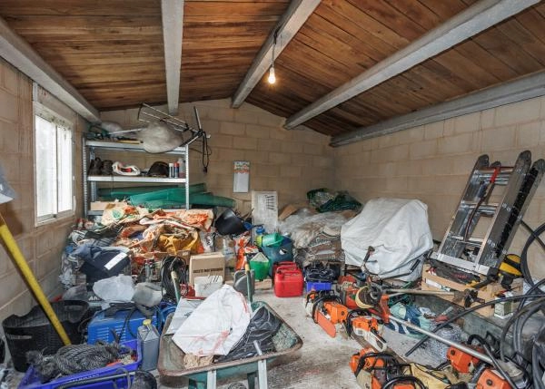 Galicia. Coruña Mañon, casa de campo, taller