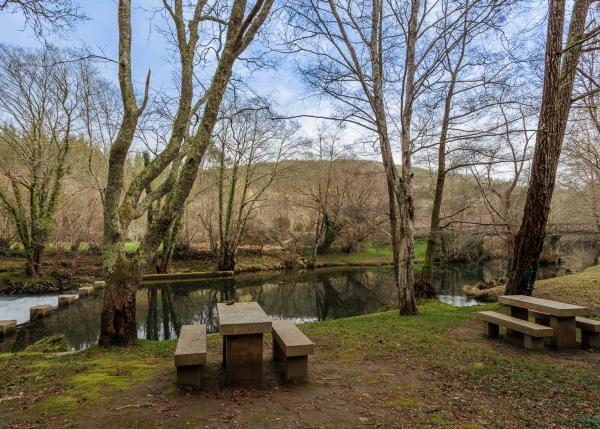 Galicia. Coruña, Mañon, casa de campo, zona recreation 1