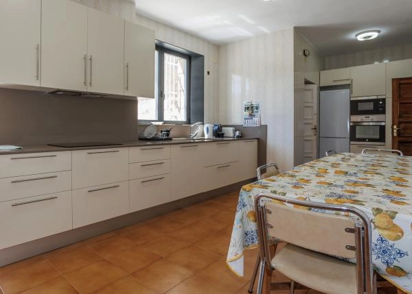 Galicia, Ourense, casa de campo, cocina 1