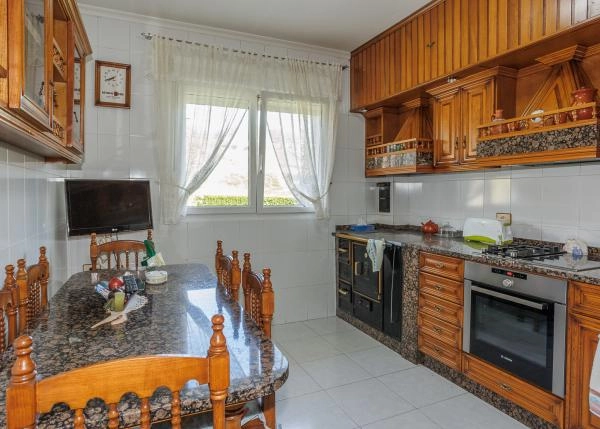  Galicia, Orense, casa rural, Castro Caldelas, cocina 