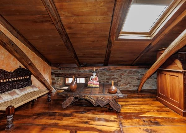 Galicia, Lugo, Navia de Suarna, atico casa de campo