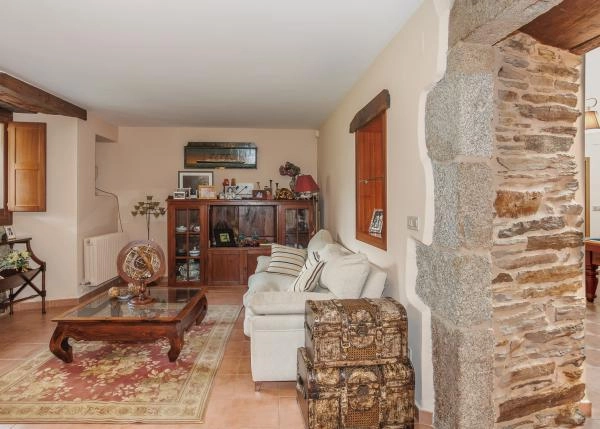 Galicia. Lugo, house with pool, salon 2