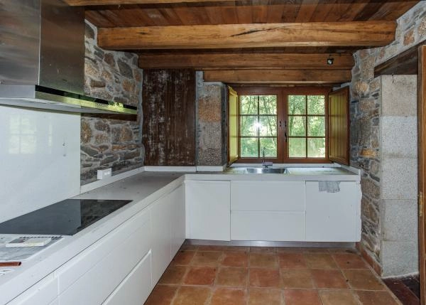 Galicia, Lugo; Begonte, kitchen 1