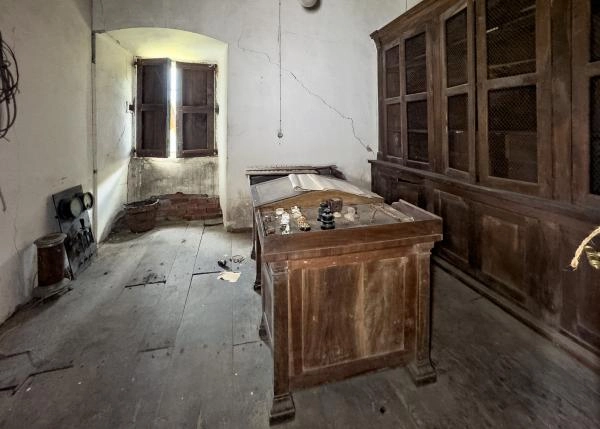  Asturias, Vegadeo, oficina