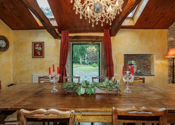 Galicia, Lugo, Cospeito, comedor 2