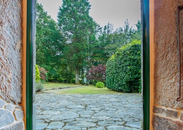 Galicia, Lugo, Cospeito, vista jardin 1