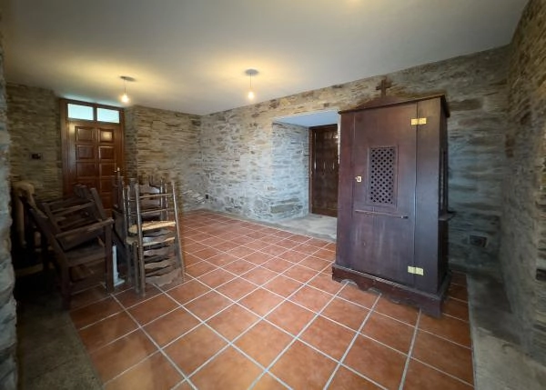 2107-Galicia, Lugo, Pontenova, habitacion 1