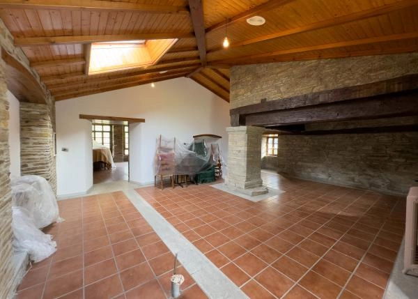 2107-Galicia, Lugo, Pontenova, cocina 2