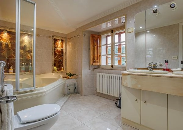 Galicia, Lugo, Cospeito, baño 2