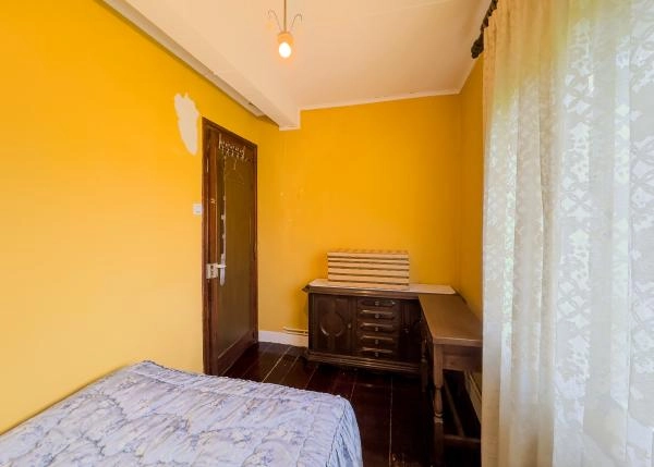 Galicia, Lugo, a Pontenova,  habitacion 9