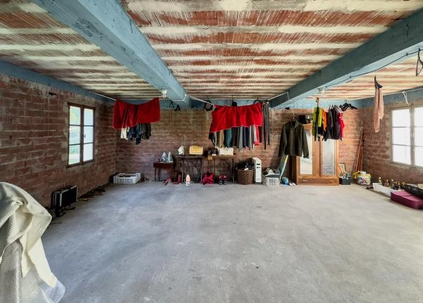 Galicia, Lugo, a Pontenova, almacen